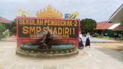 OKNUM KEPALA SMP SWADIRI ENGGAN DIKONFIRMASI KELUARKAN BAHASA AROGAN